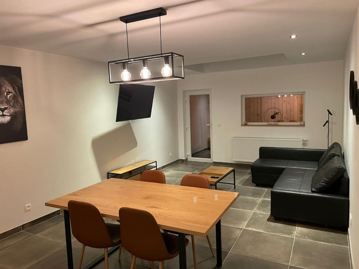 Room Of Tournai Exteriör bild